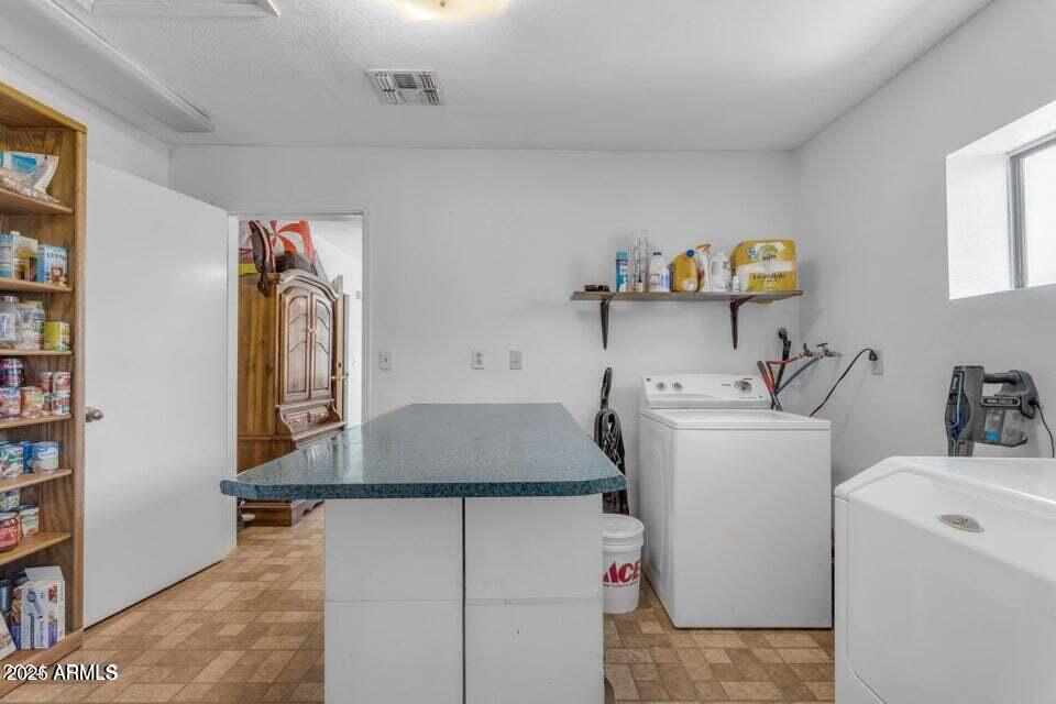 330 W Northern Avenue
