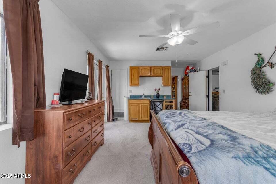 330 W Northern Avenue