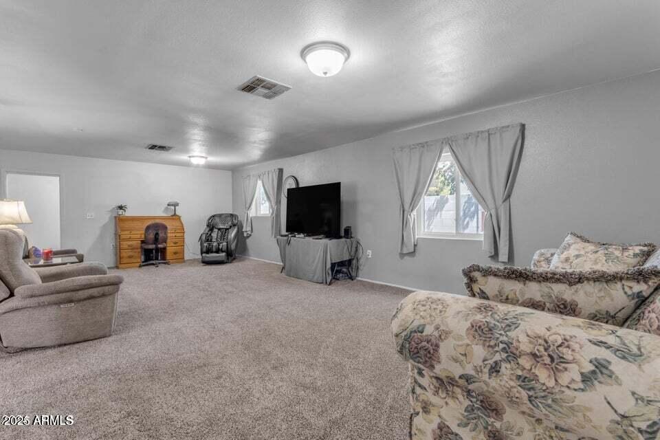330 W Northern Avenue