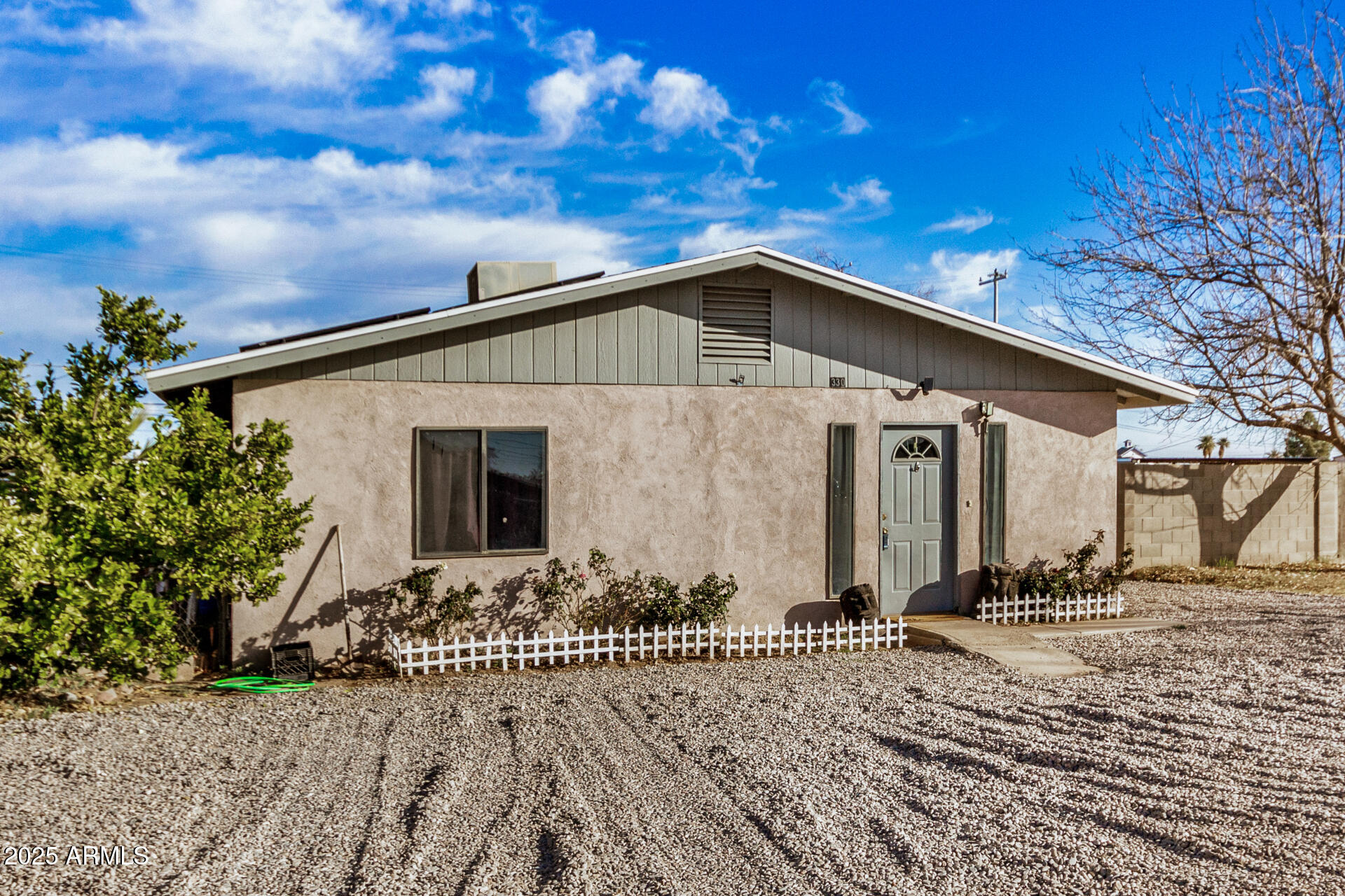 330 W Northern Avenue