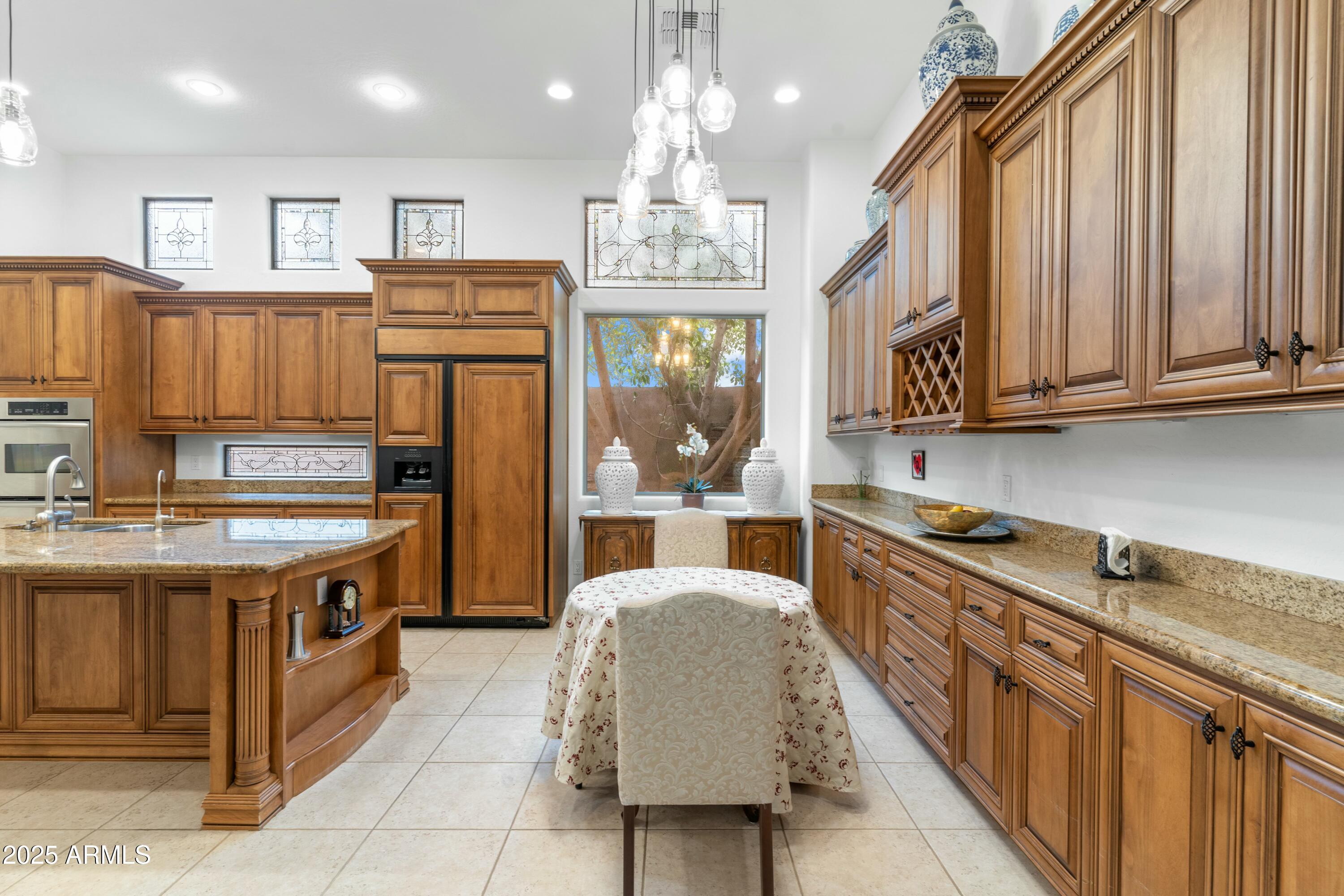 9869 E DAVENPORT Drive