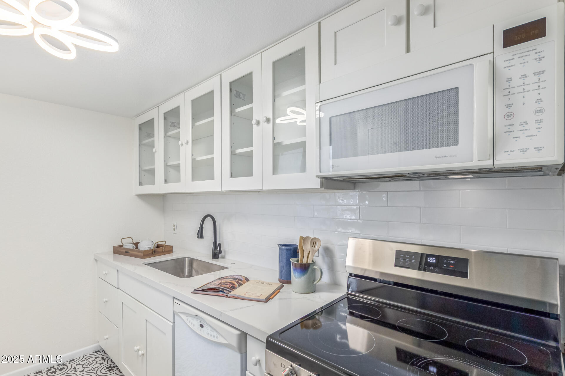 4727 E LAFAYETTE Boulevard, 117