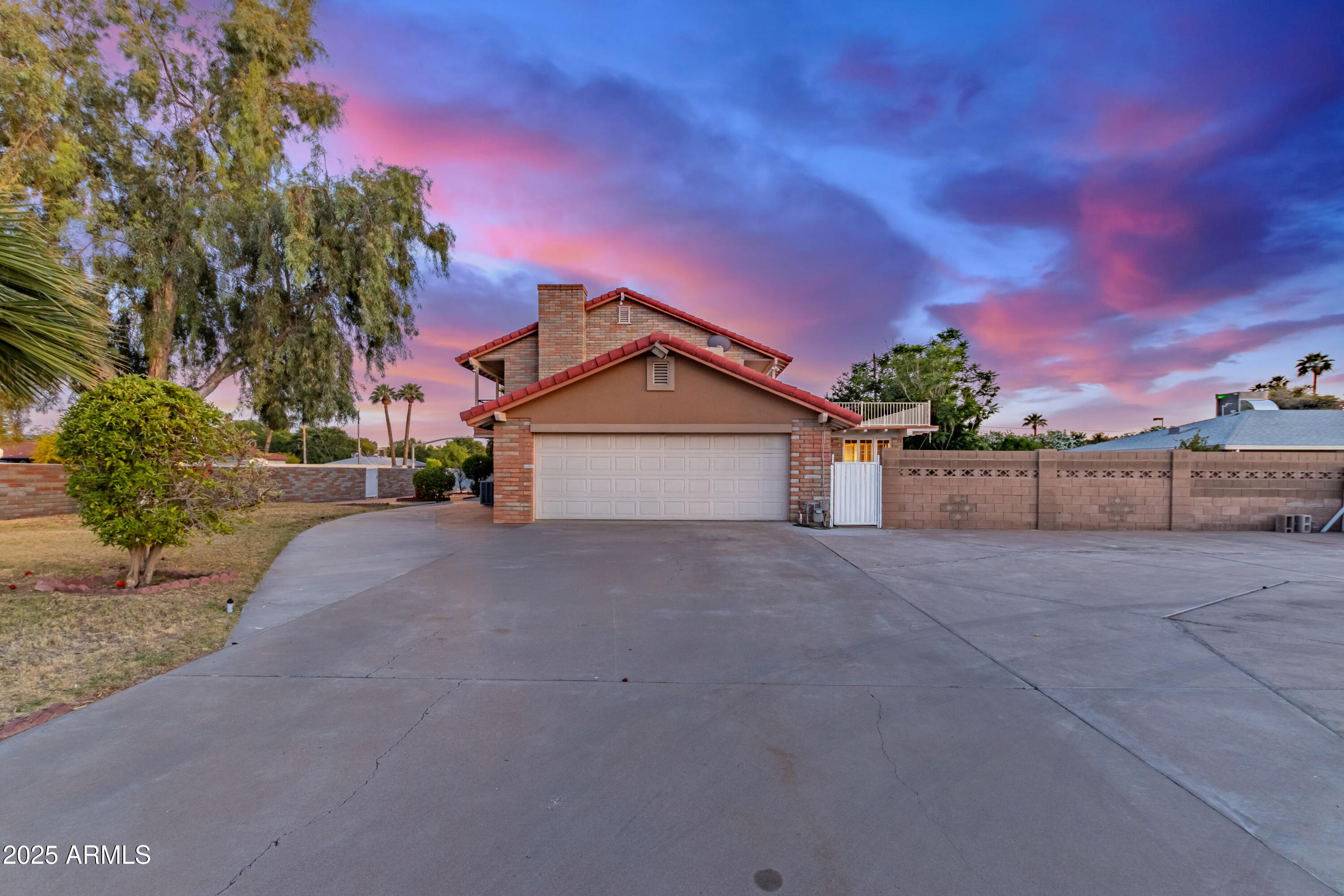 6550 N 7TH Street
