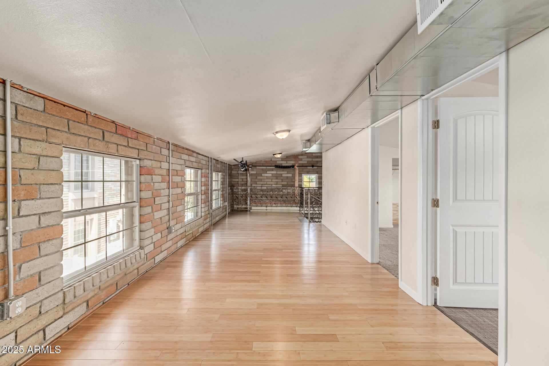 6550 N 7TH Street