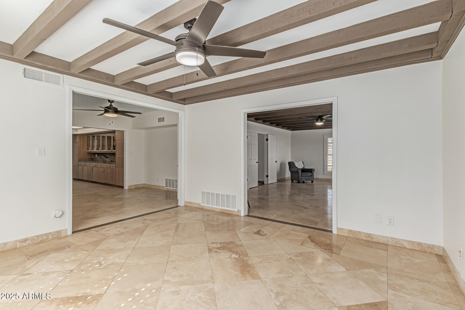 6550 N 7TH Street
