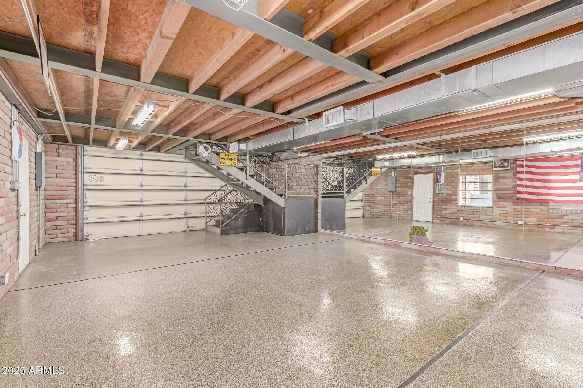 6550 N 7TH Street