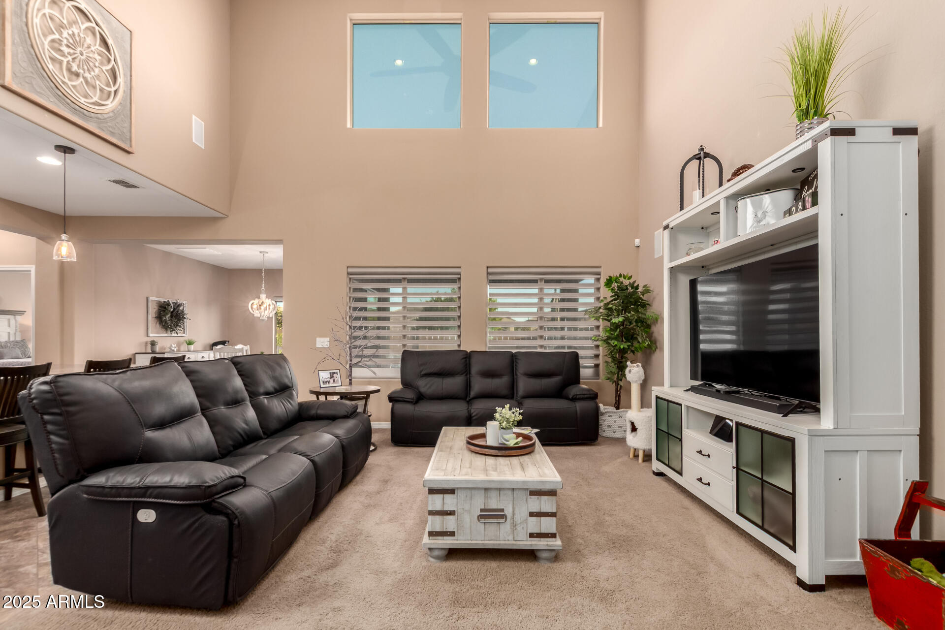 2607 W GRAY WOLF Trail