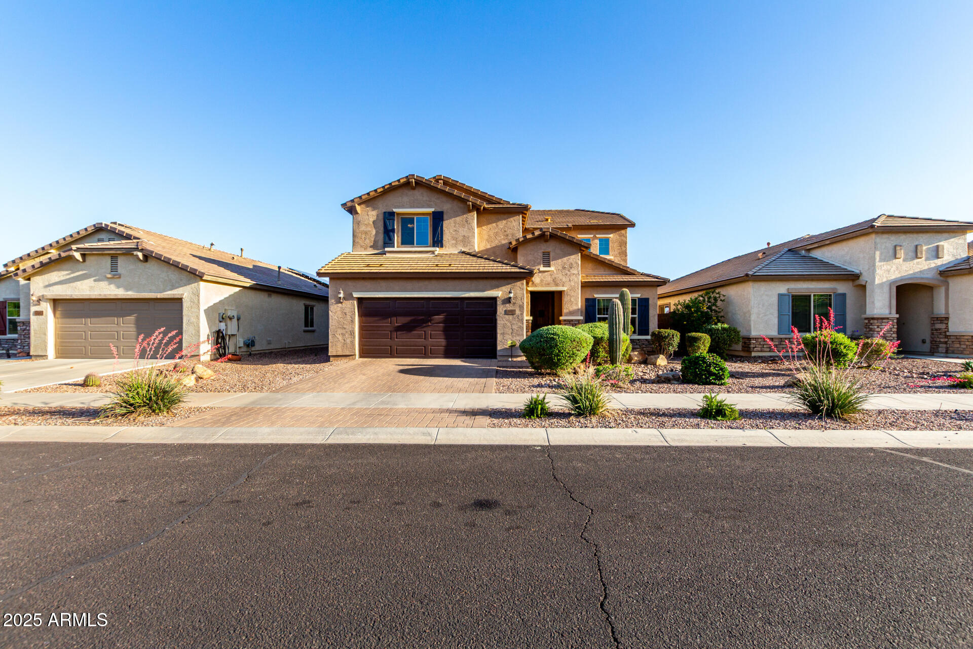 2607 W GRAY WOLF Trail