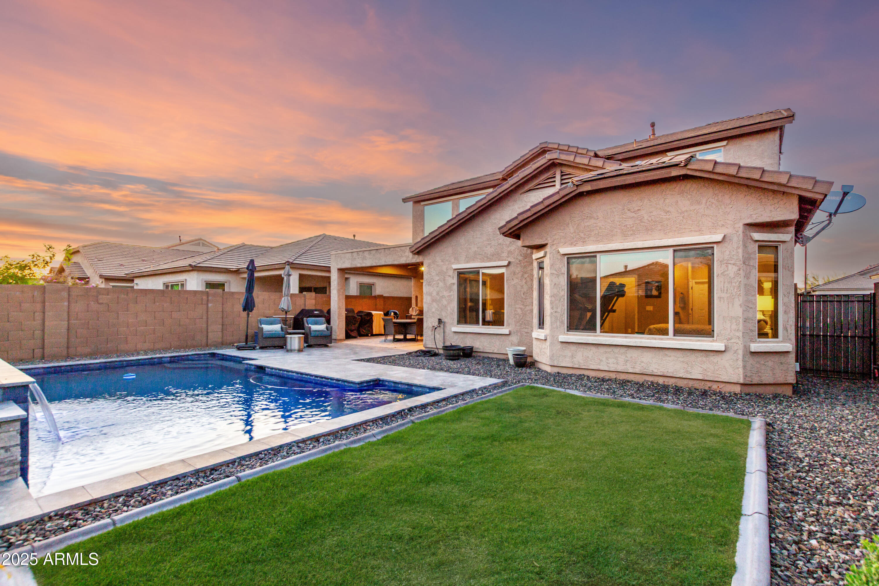 2607 W GRAY WOLF Trail