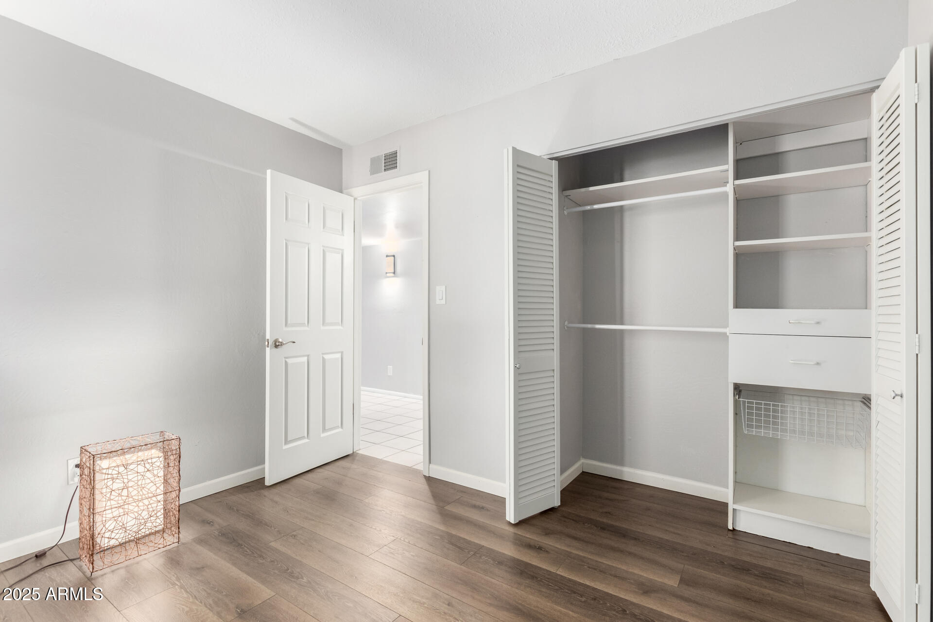 810 W VILLA MARIA Drive