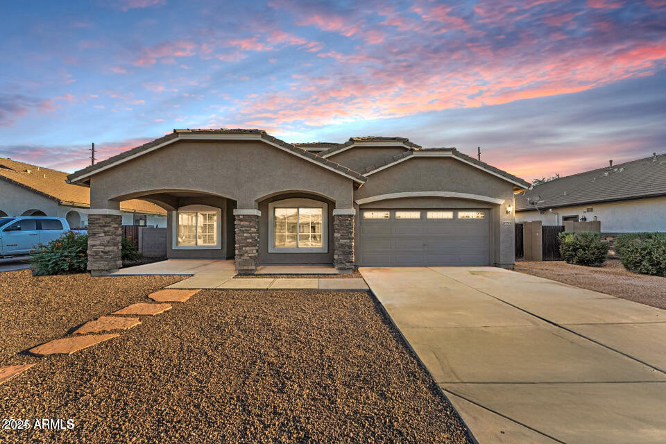 21759 E ESTRELLA Road
