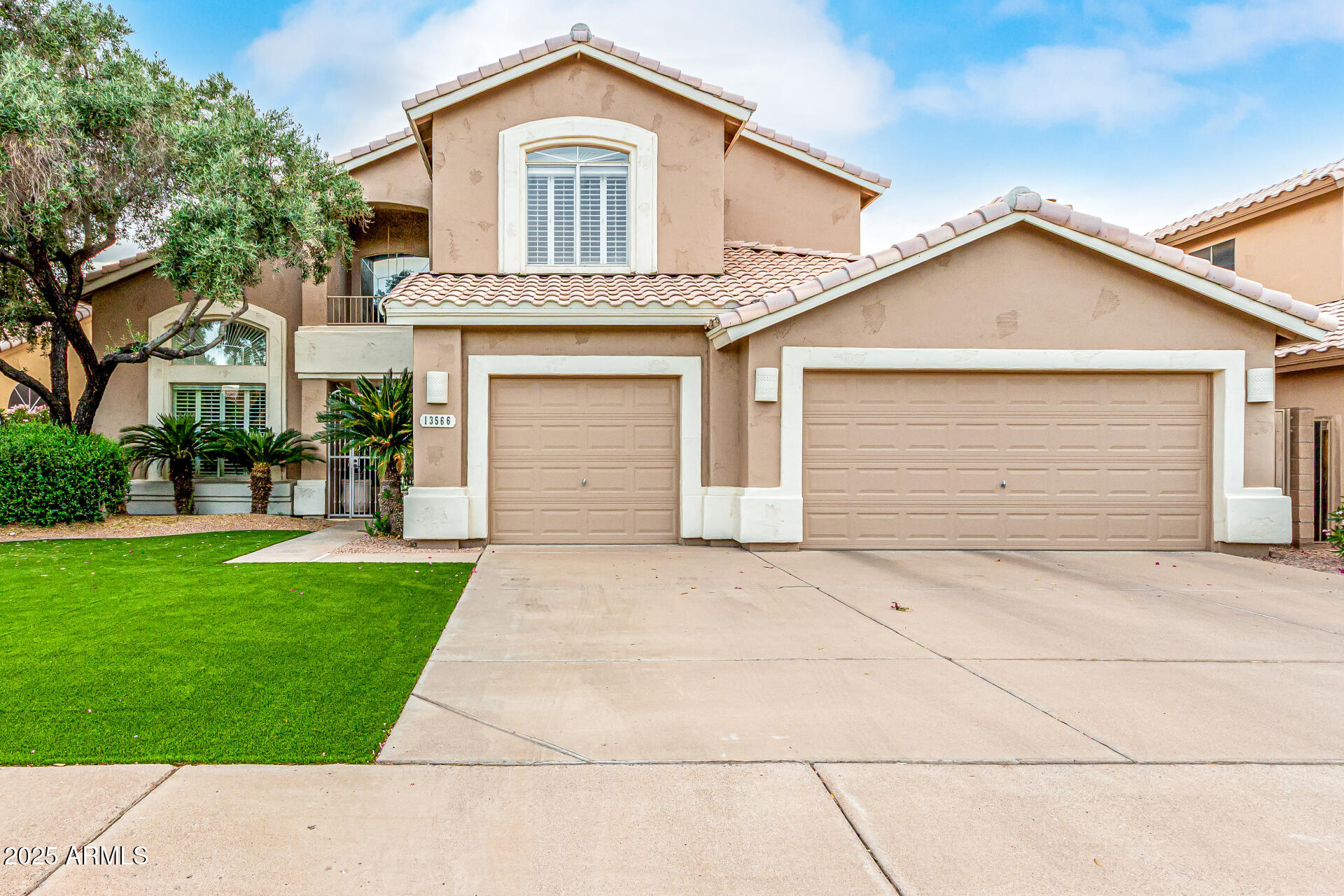 13566 N 93RD Place