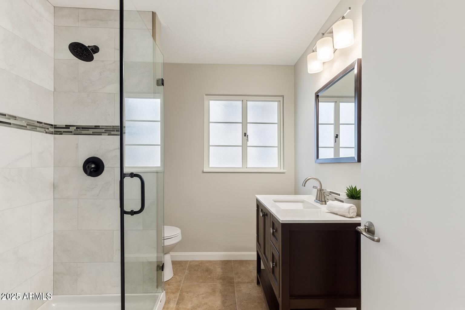 1749 W MONTEROSA Street