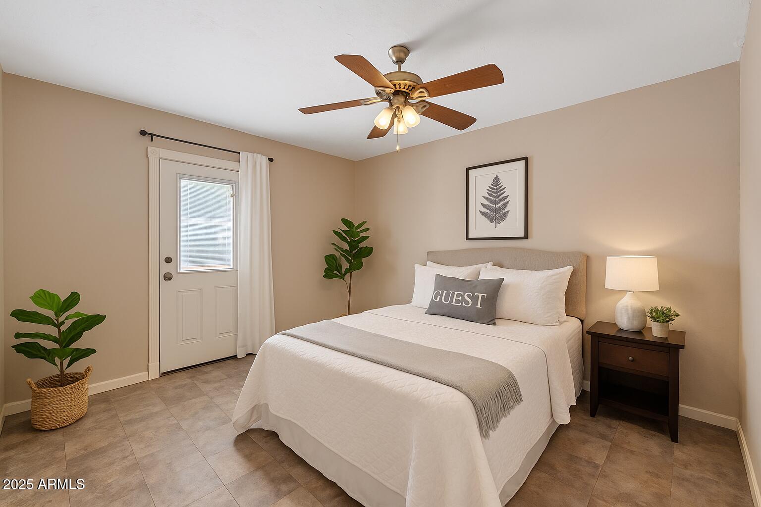 1749 W MONTEROSA Street