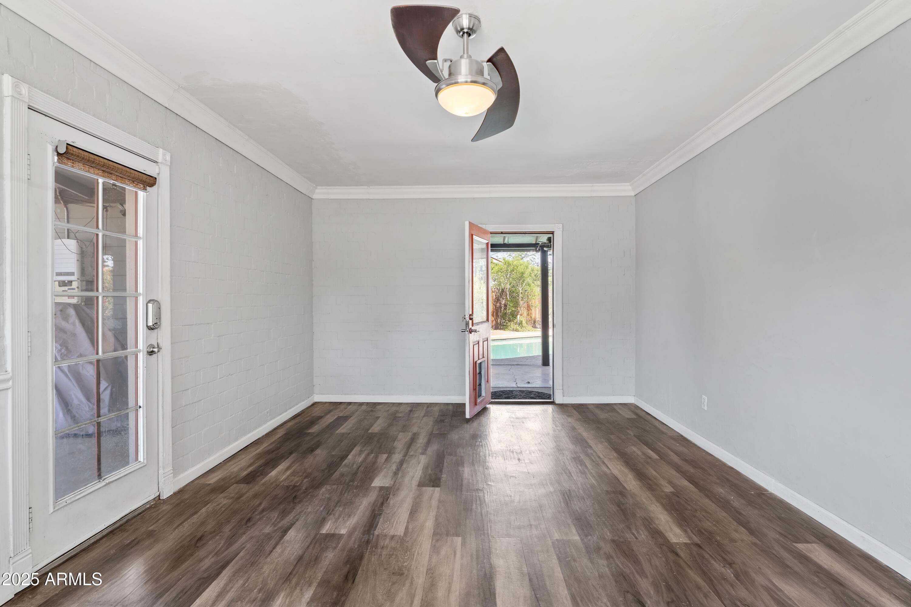 1749 W MONTEROSA Street