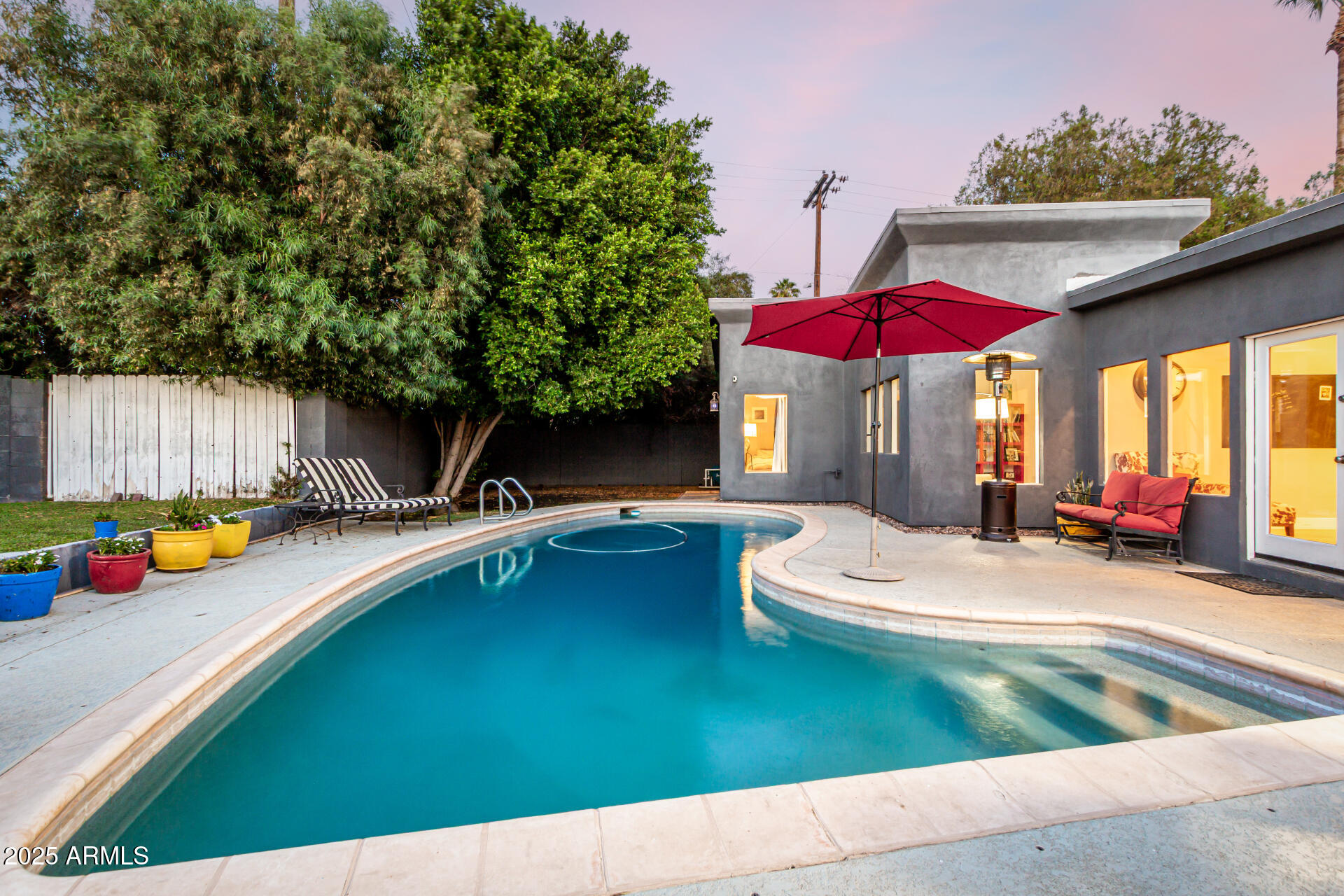 6746 E MONTEROSA Street