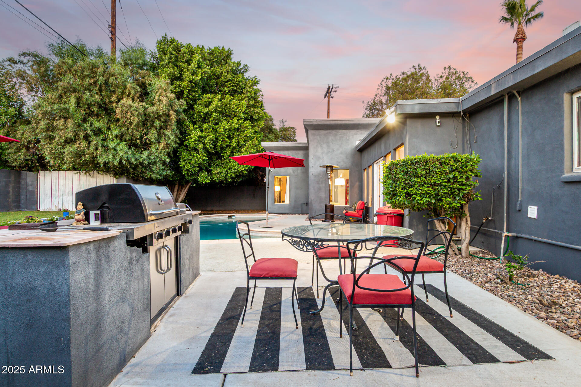 6746 E MONTEROSA Street
