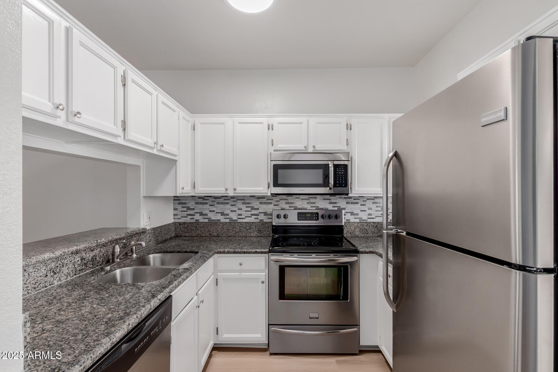 1600 N SABA Street, 151