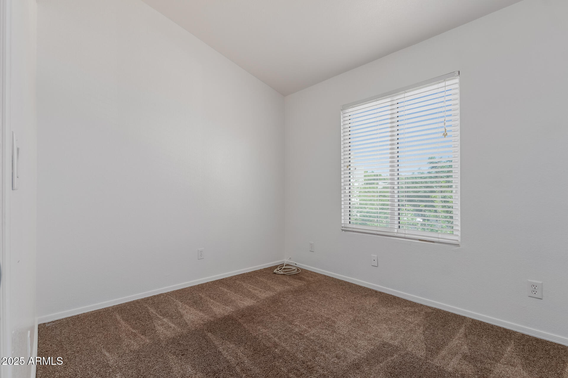 1600 N SABA Street, 151