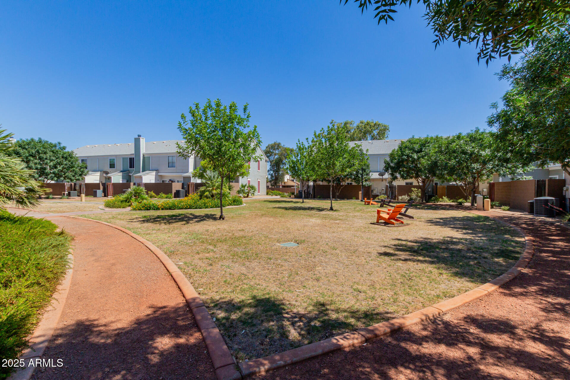 1600 N SABA Street, 151