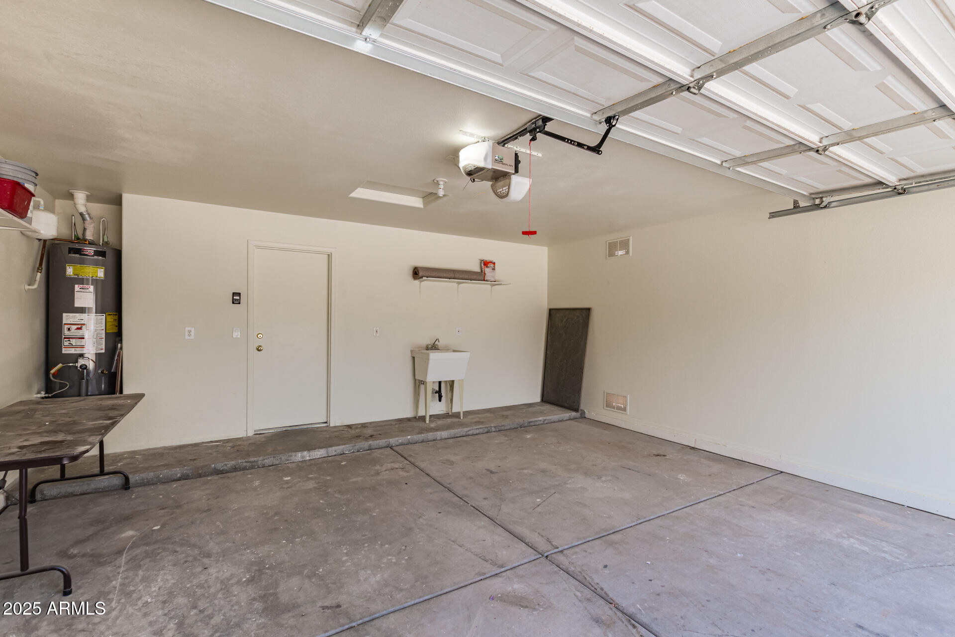 16783 W TAYLOR Street