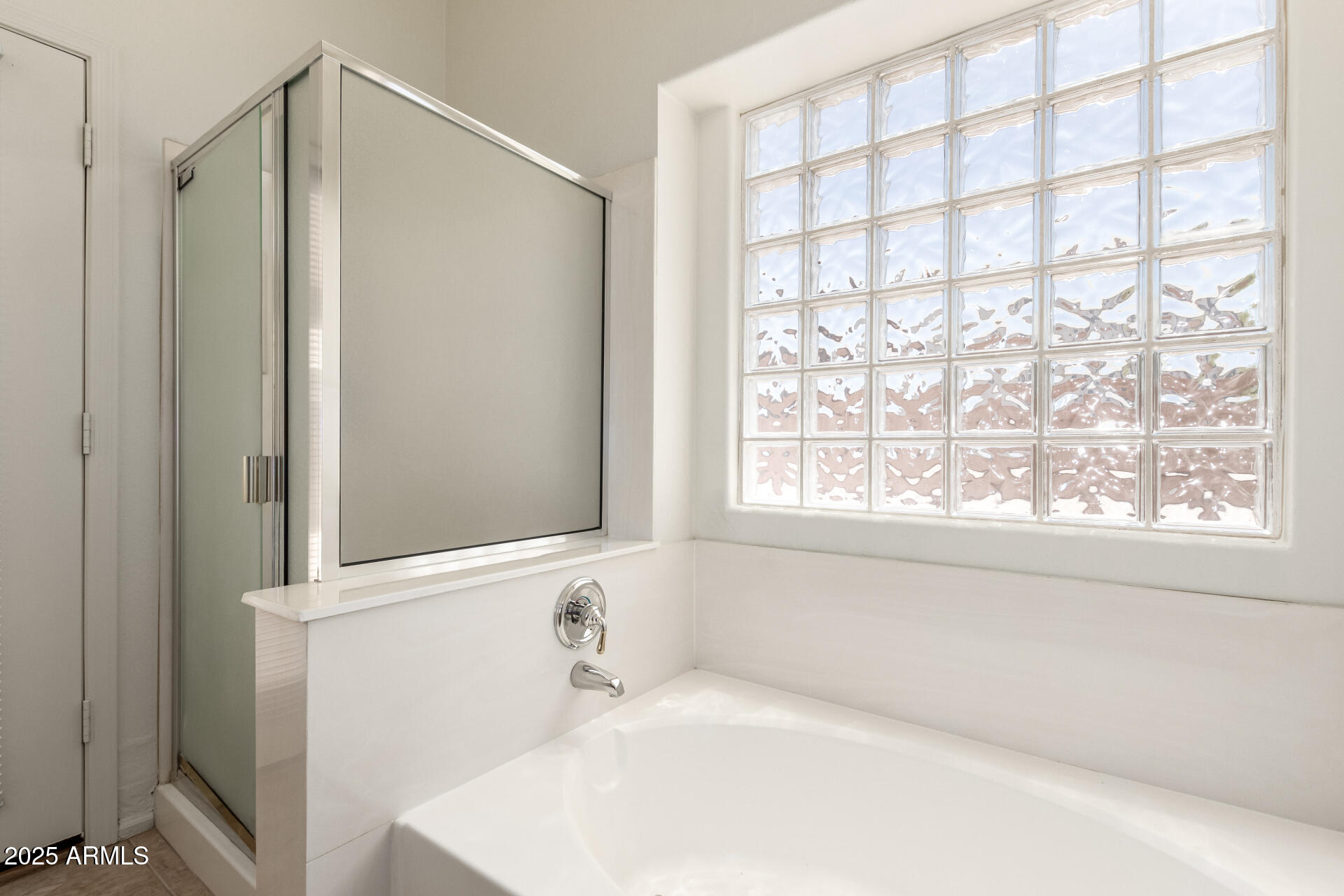 16783 W TAYLOR Street