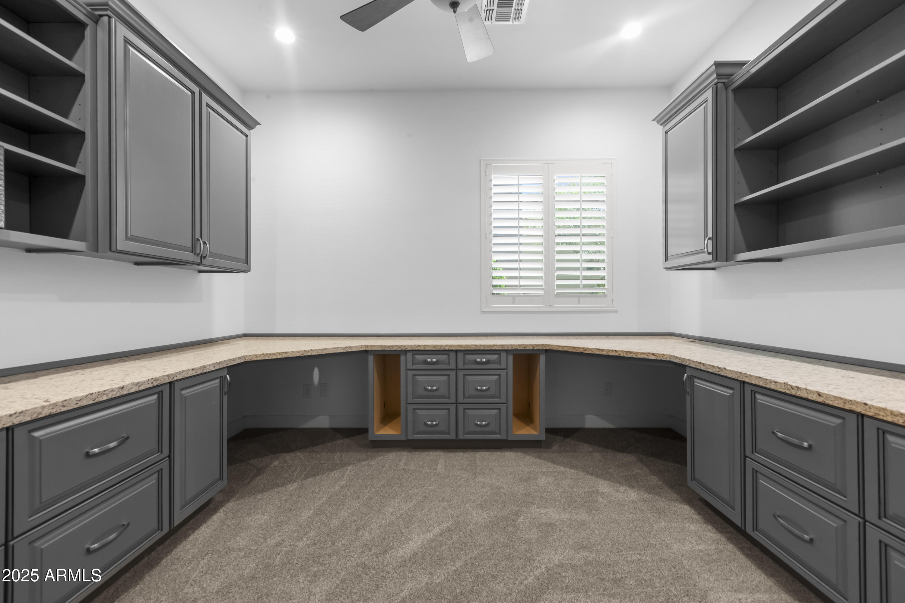 2754 E KINGBIRD Drive