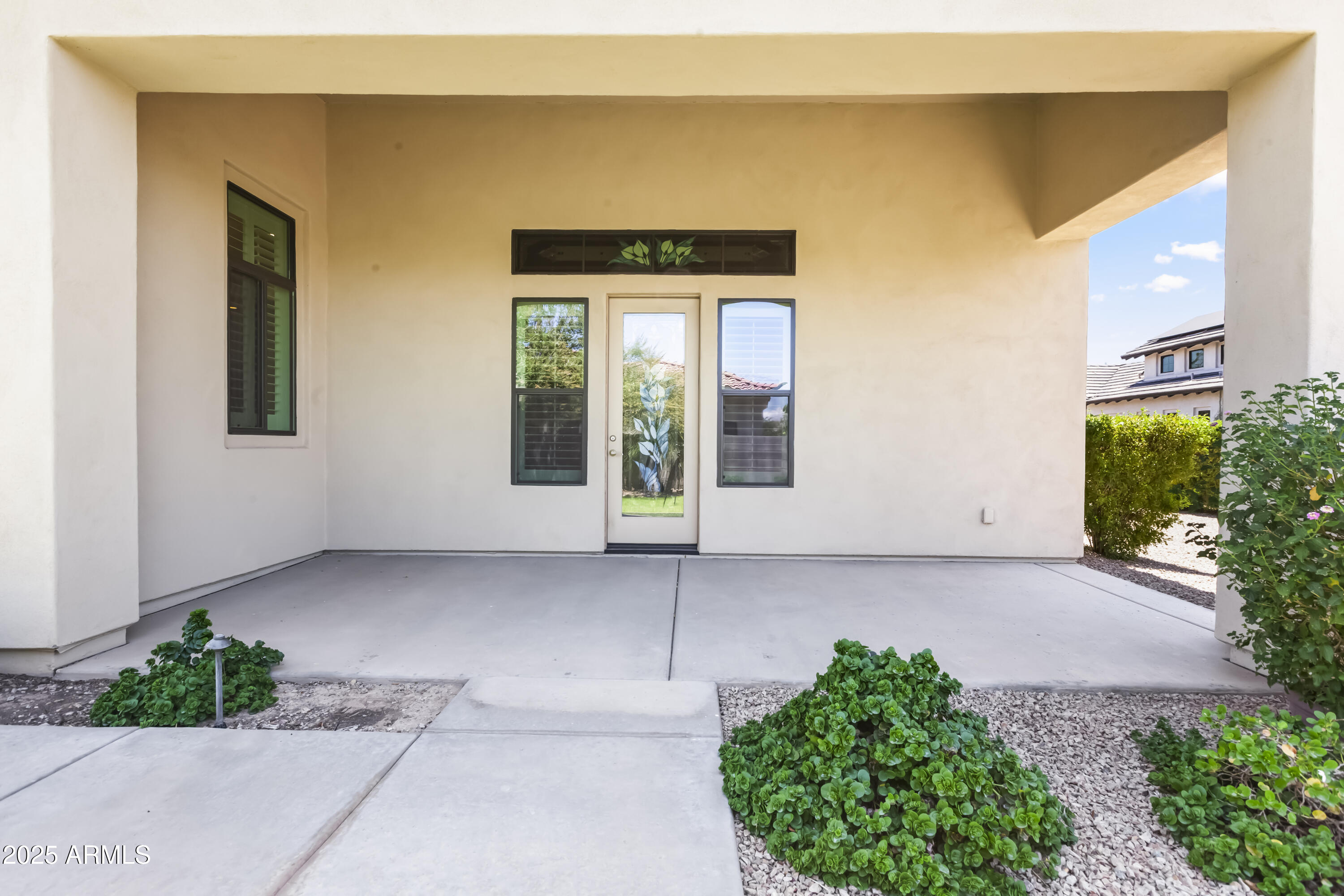 2754 E KINGBIRD Drive