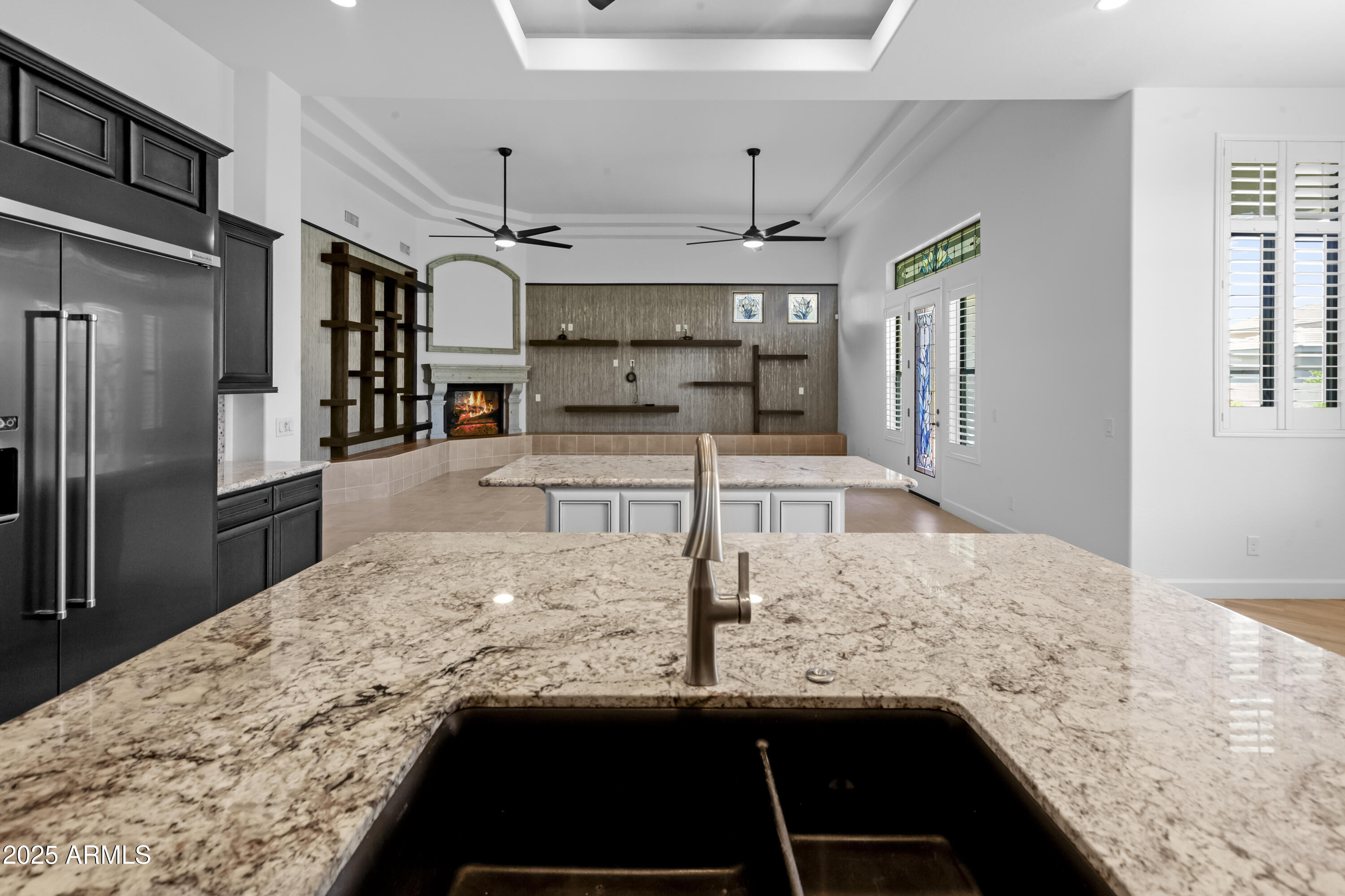 2754 E KINGBIRD Drive