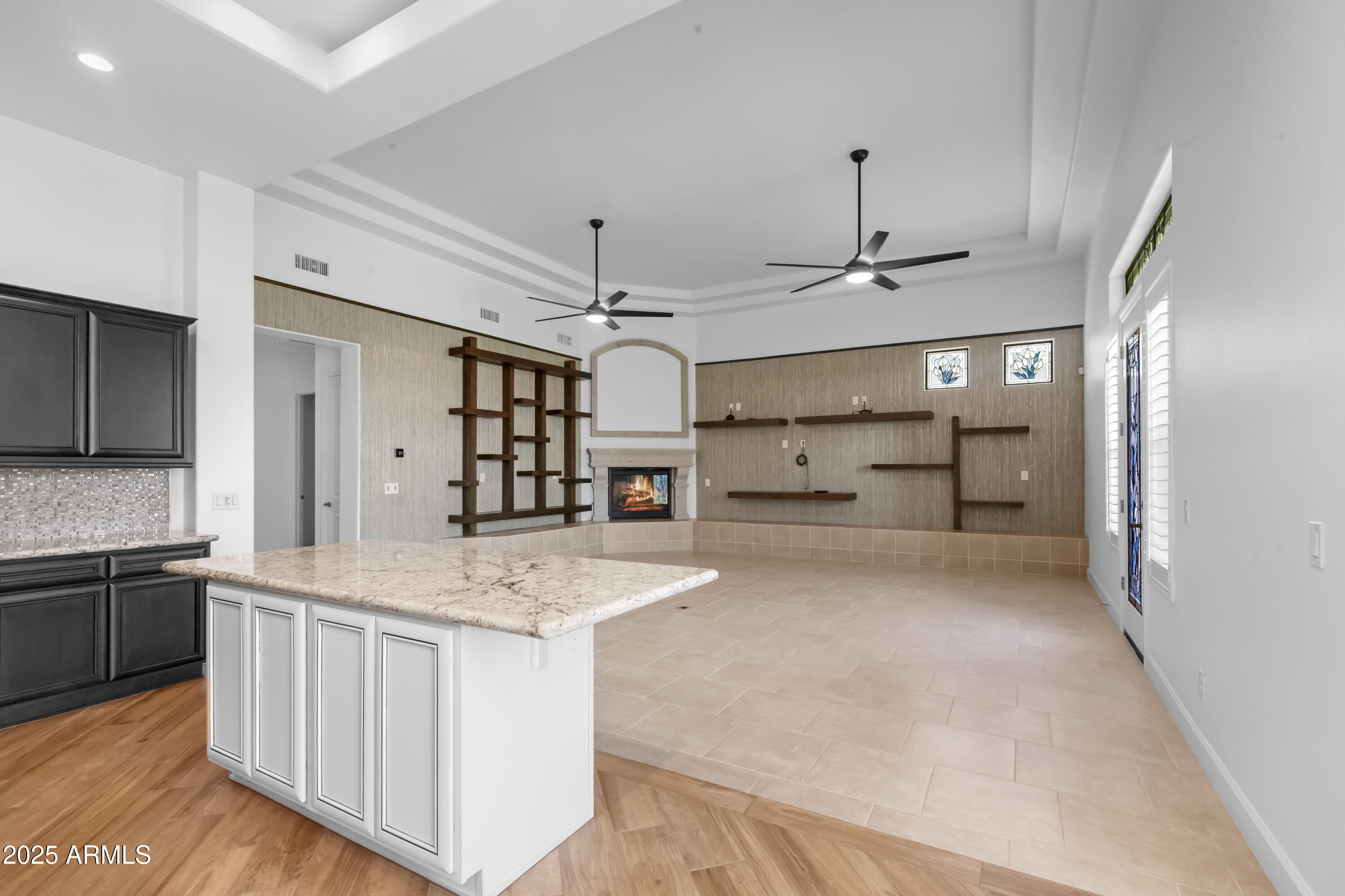 2754 E KINGBIRD Drive