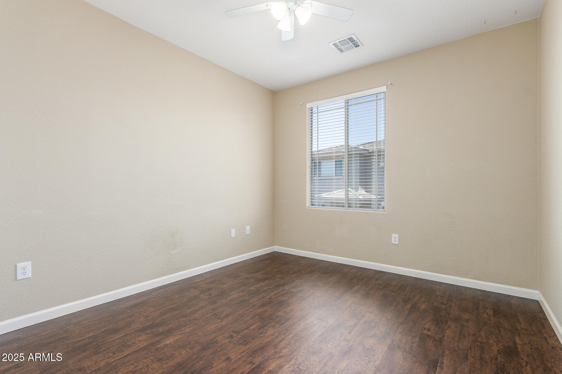 42424 N GAVILAN PEAK Parkway, 23102