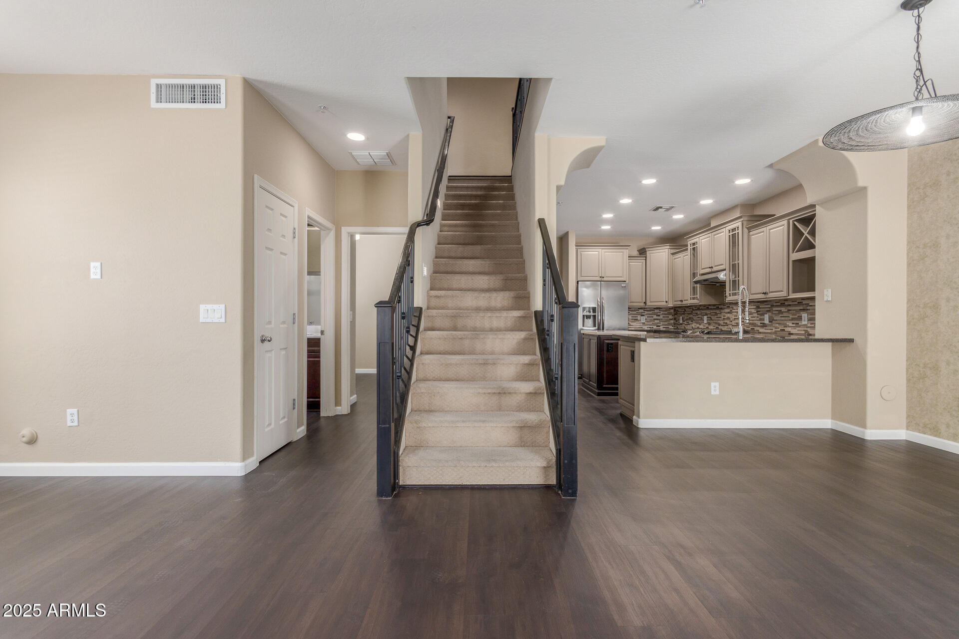 42424 N GAVILAN PEAK Parkway, 23102