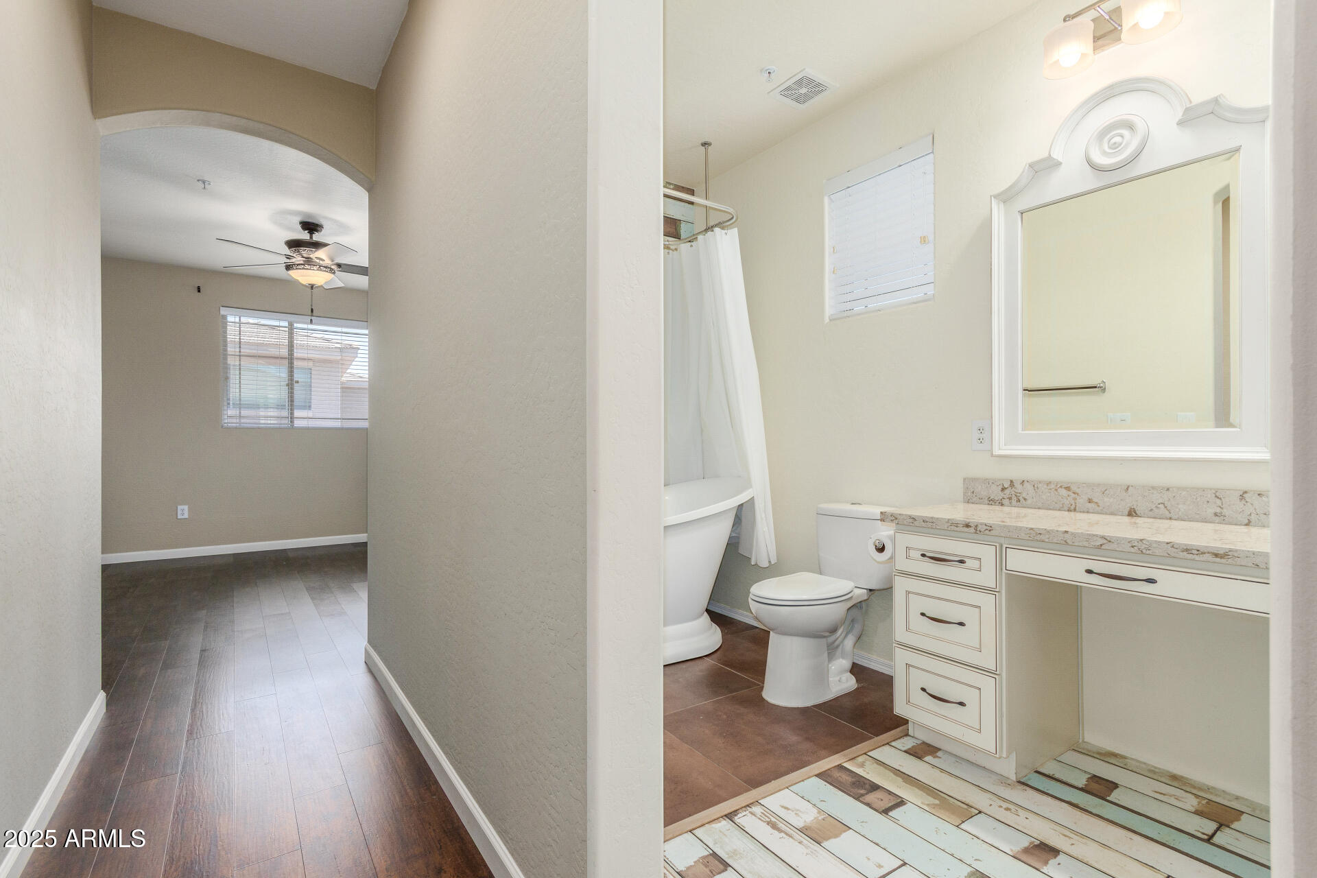 42424 N GAVILAN PEAK Parkway, 23102
