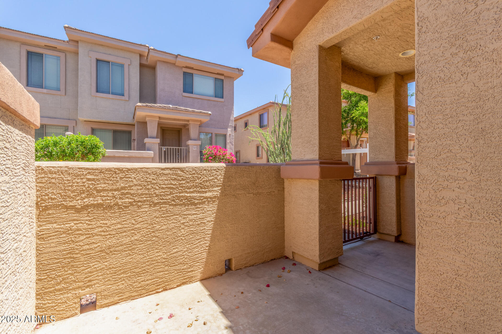 42424 N GAVILAN PEAK Parkway, 23102