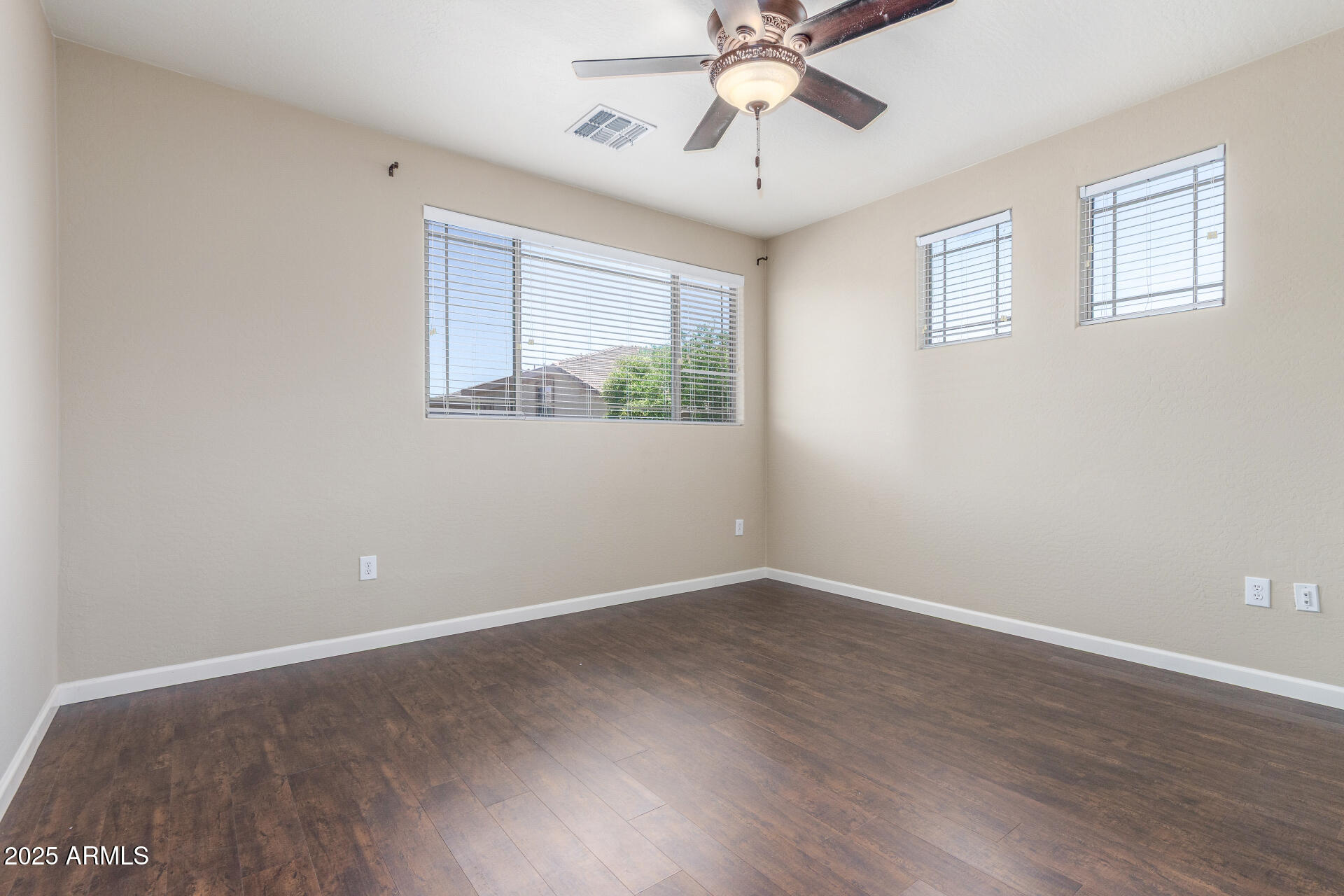 42424 N GAVILAN PEAK Parkway, 23102