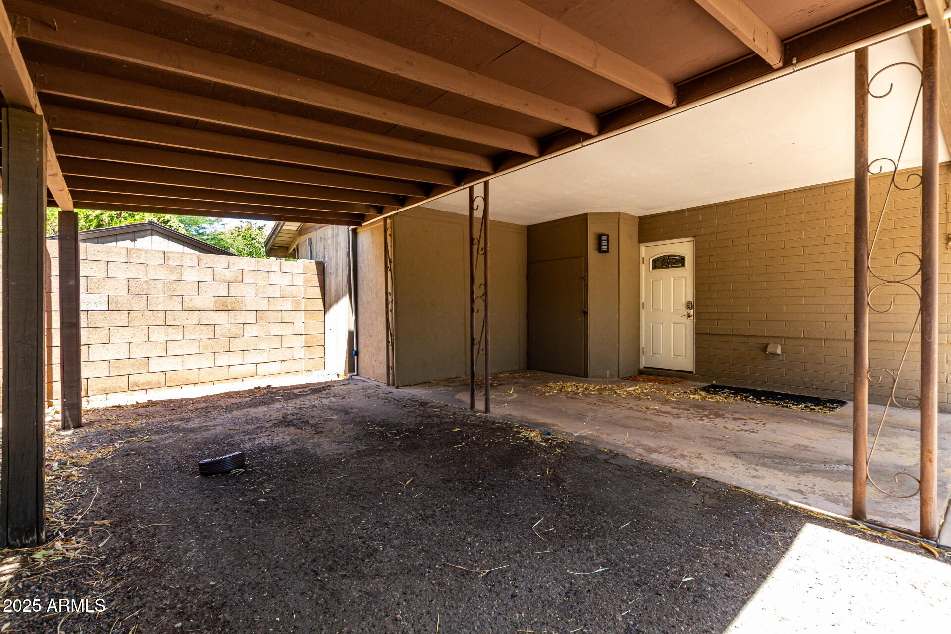 4412 E Vermont Avenue