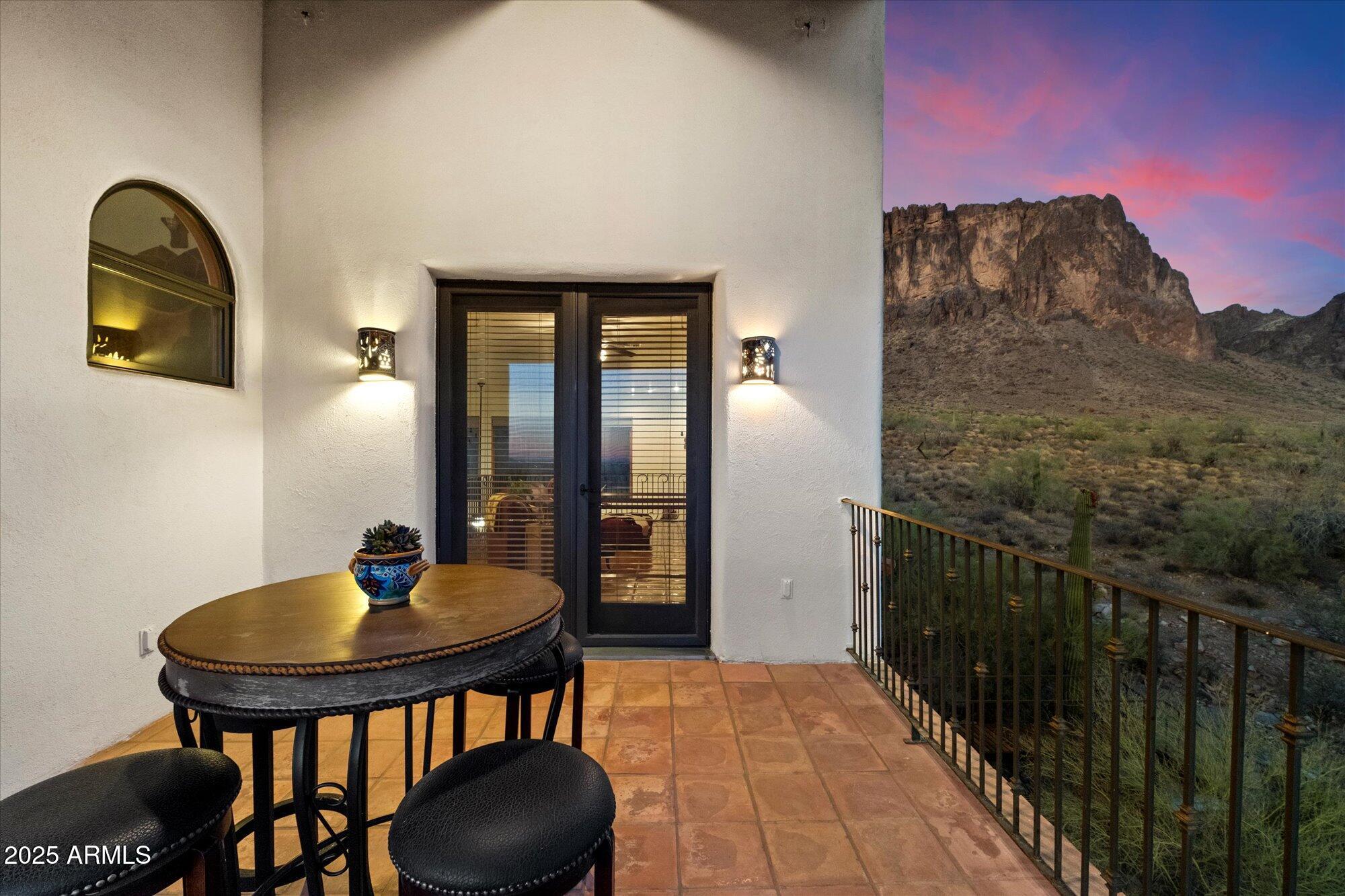 6275 E JACOB WALTZ Street