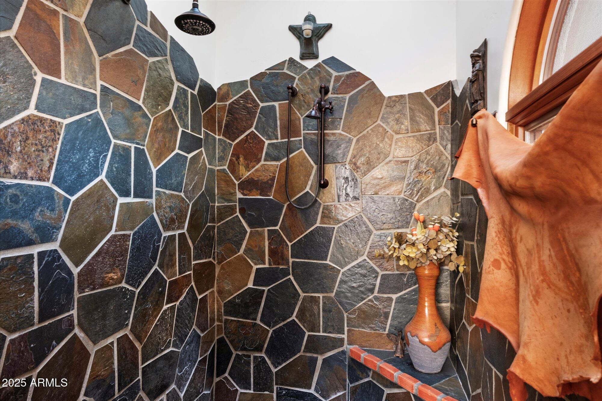 6275 E JACOB WALTZ Street