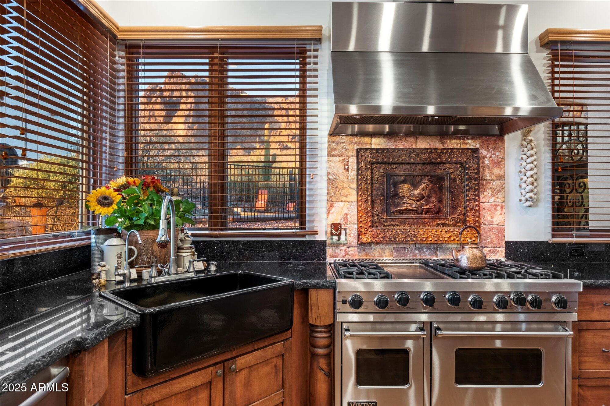 6275 E JACOB WALTZ Street