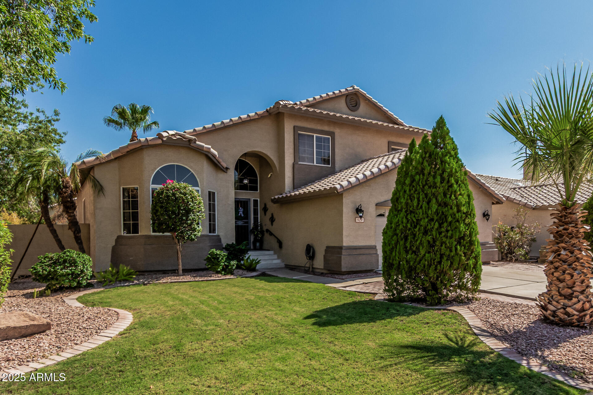 929 W PALO VERDE Street