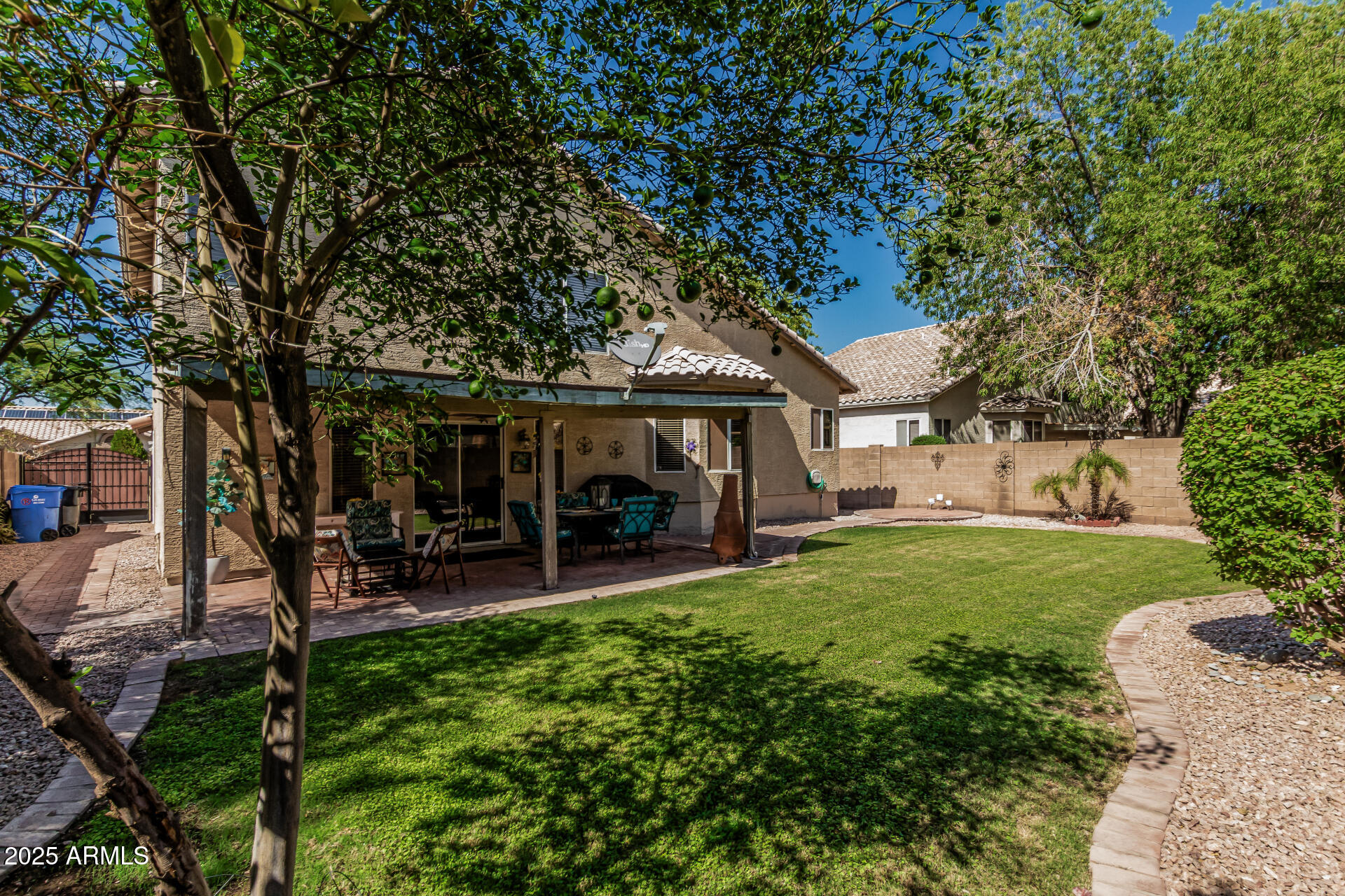 929 W PALO VERDE Street