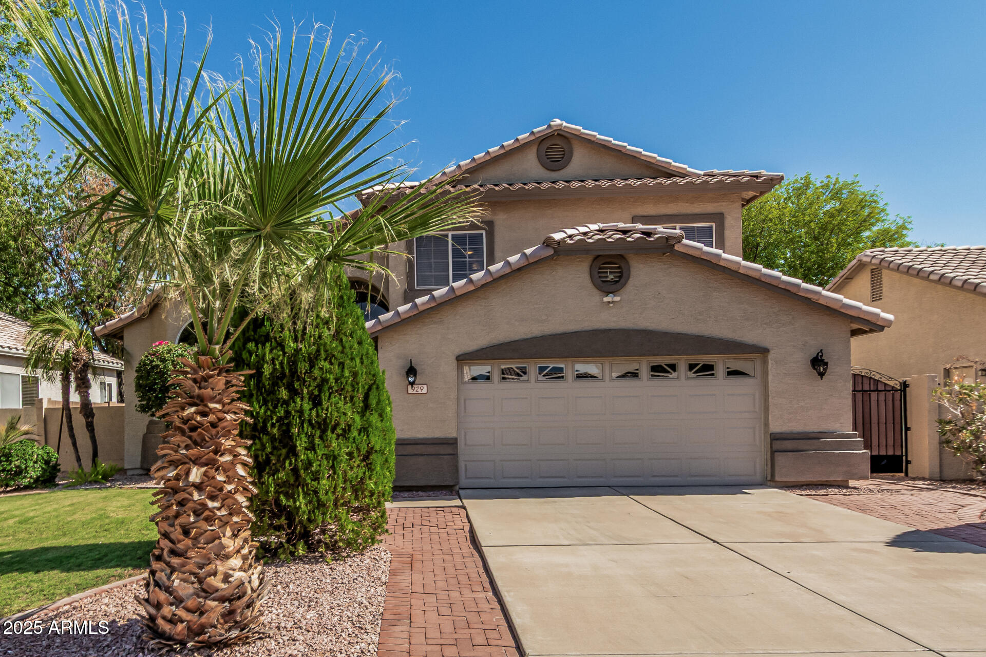 929 W PALO VERDE Street