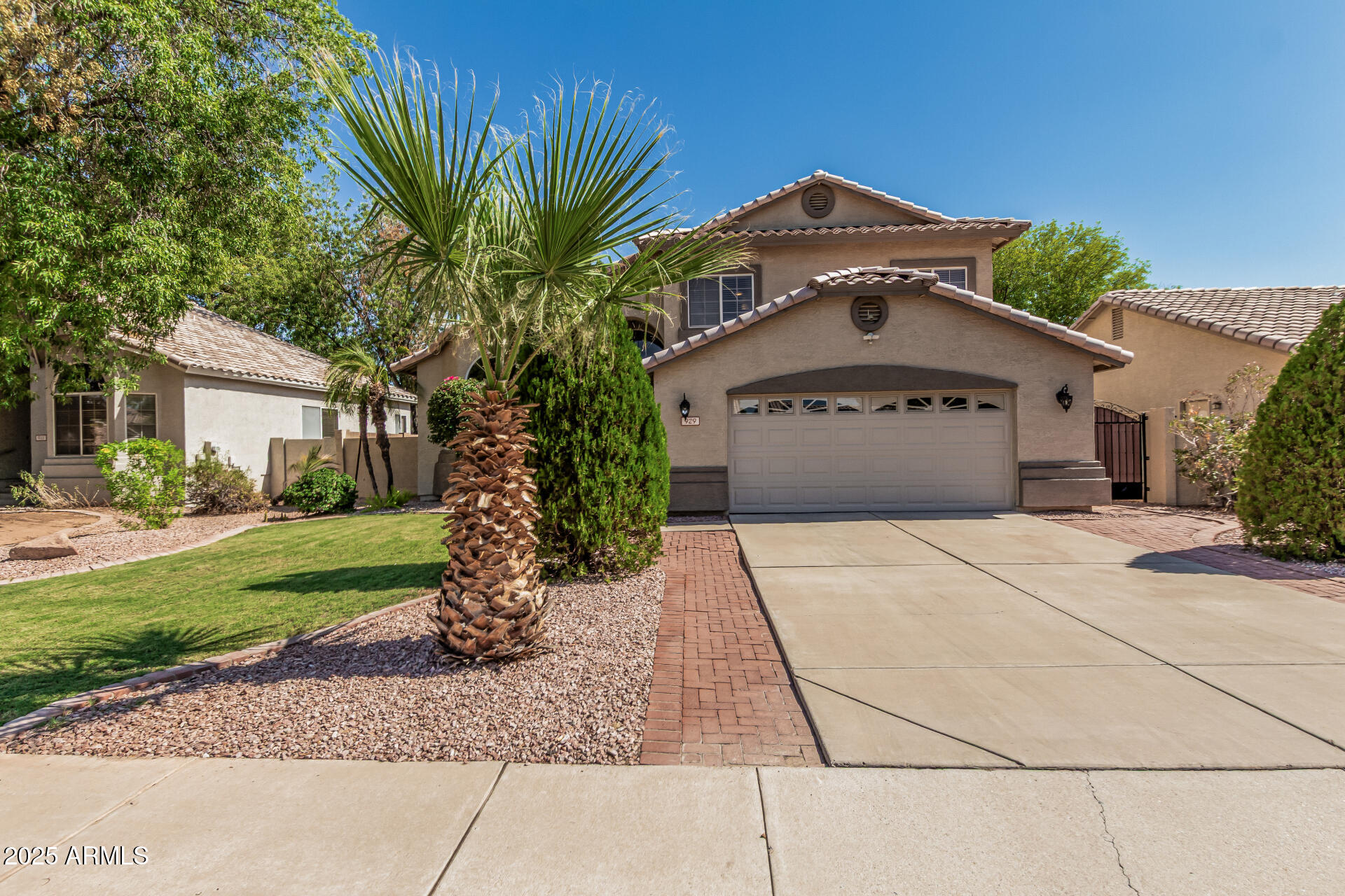 929 W PALO VERDE Street
