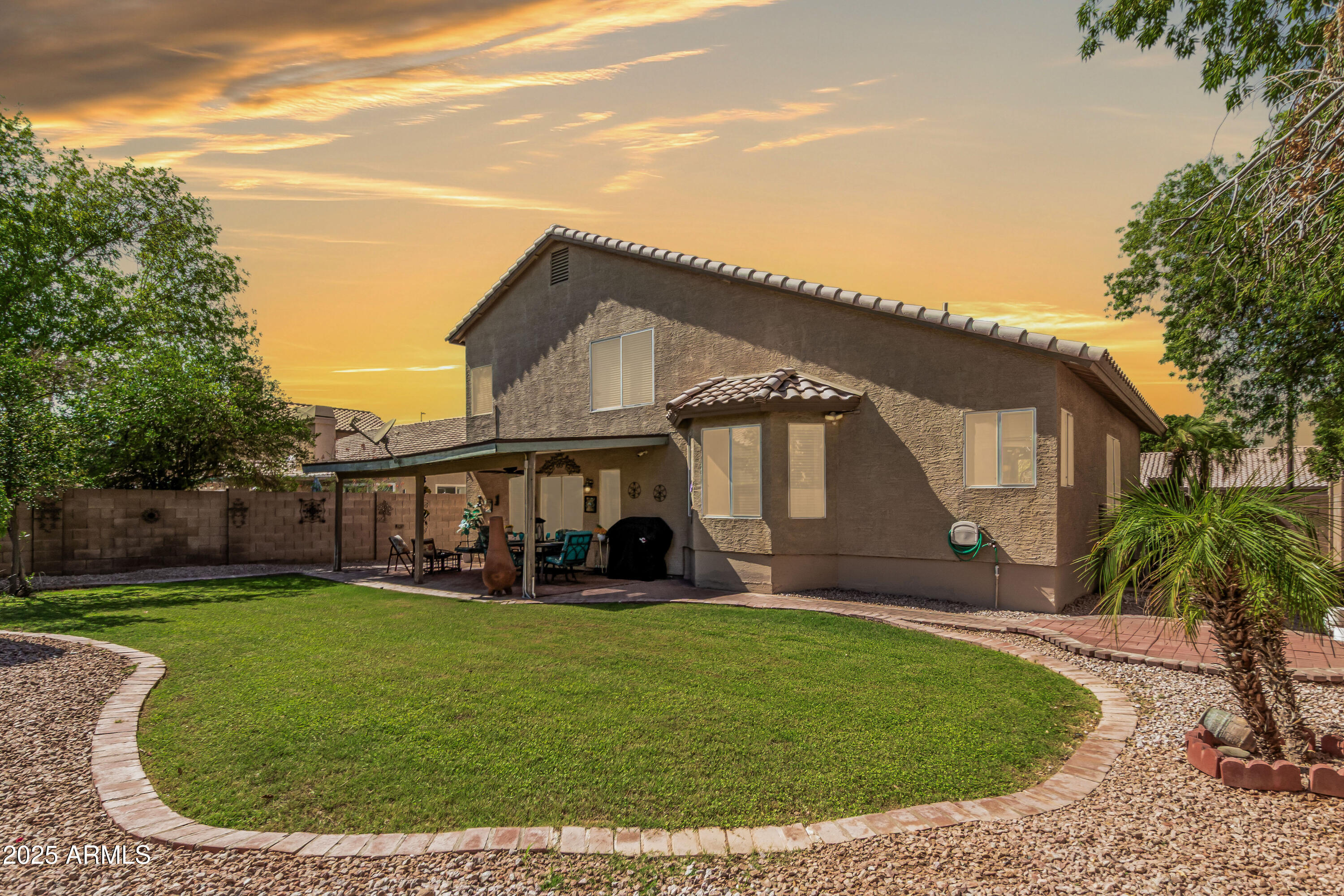 929 W PALO VERDE Street
