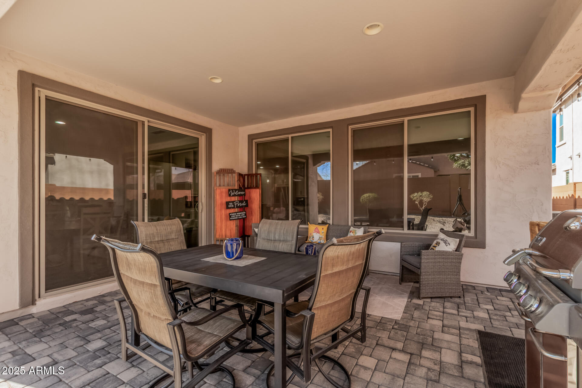 26035 W QUAIL Avenue