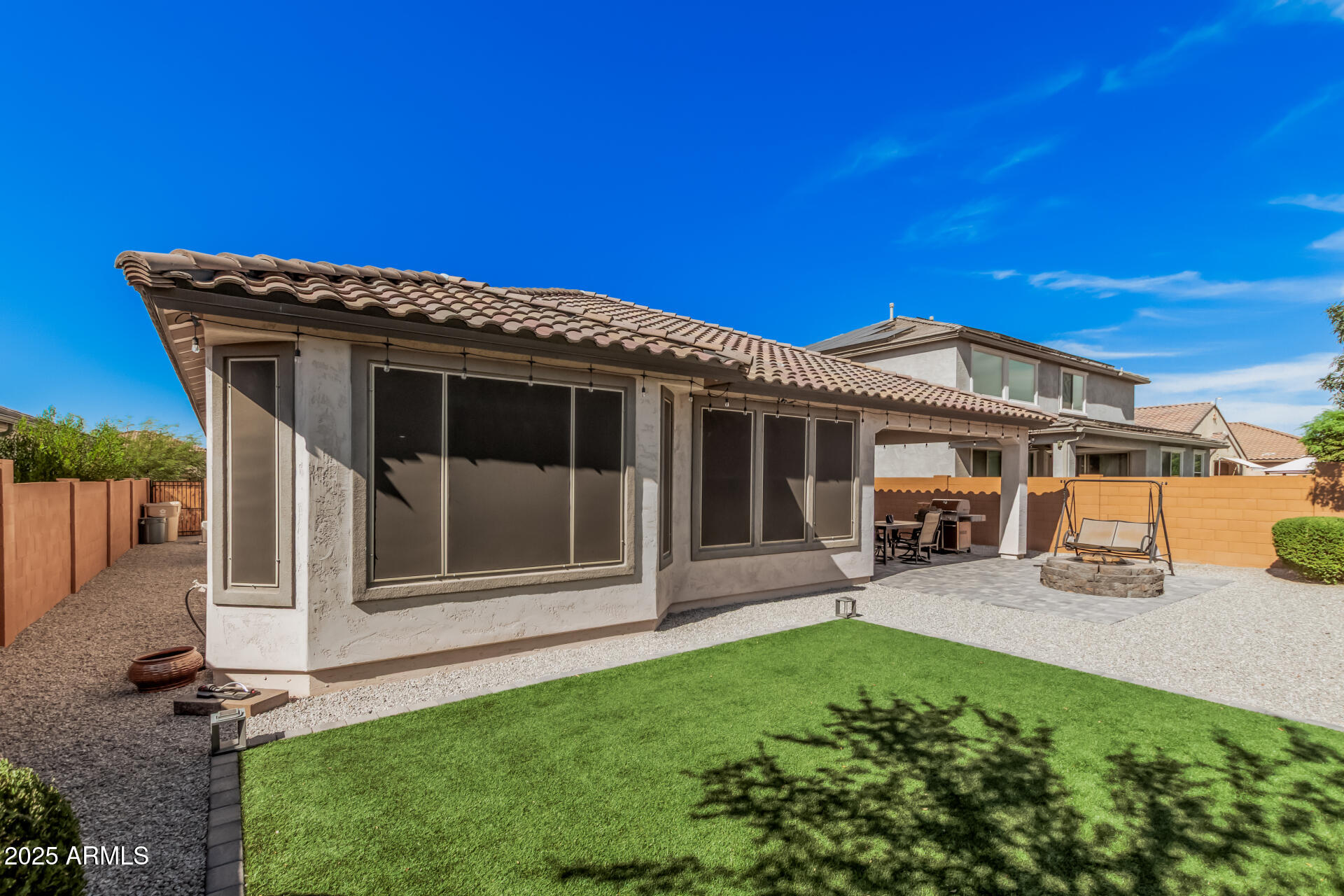 26035 W QUAIL Avenue