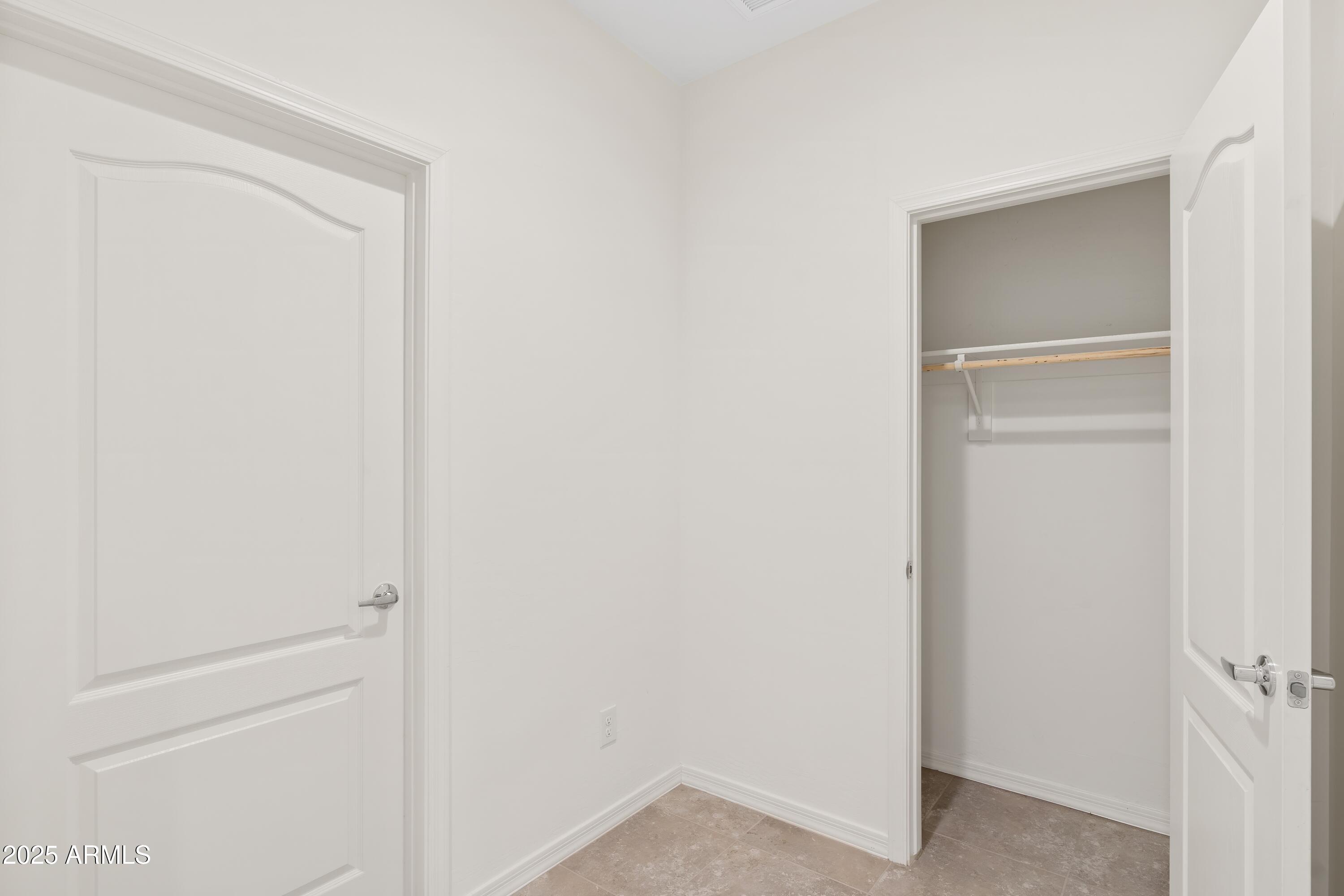 4609 S 122ND Drive S