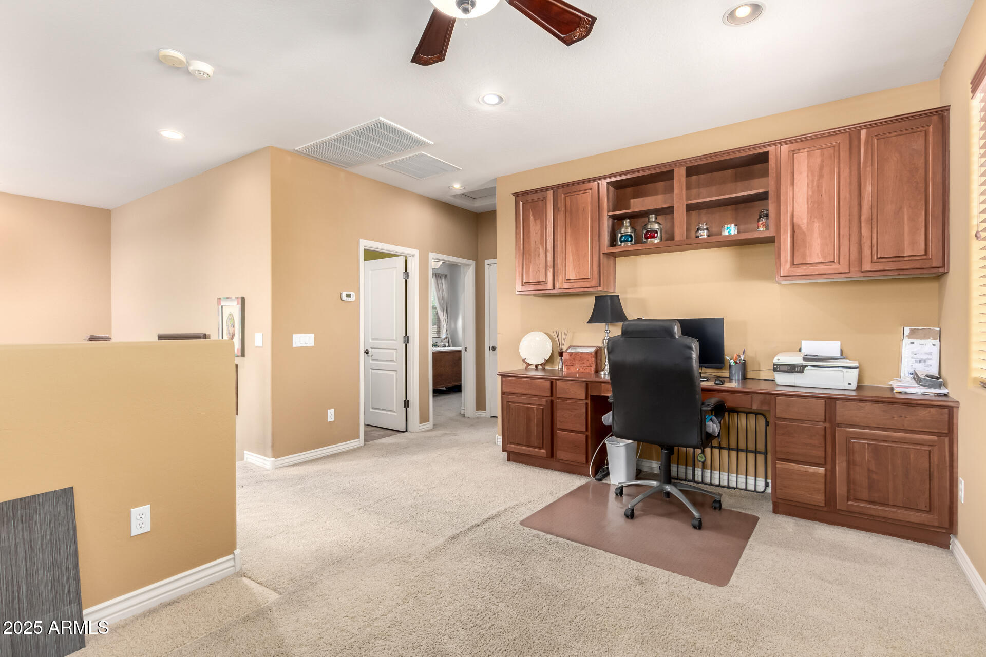 3325 E GRAND CANYON Drive