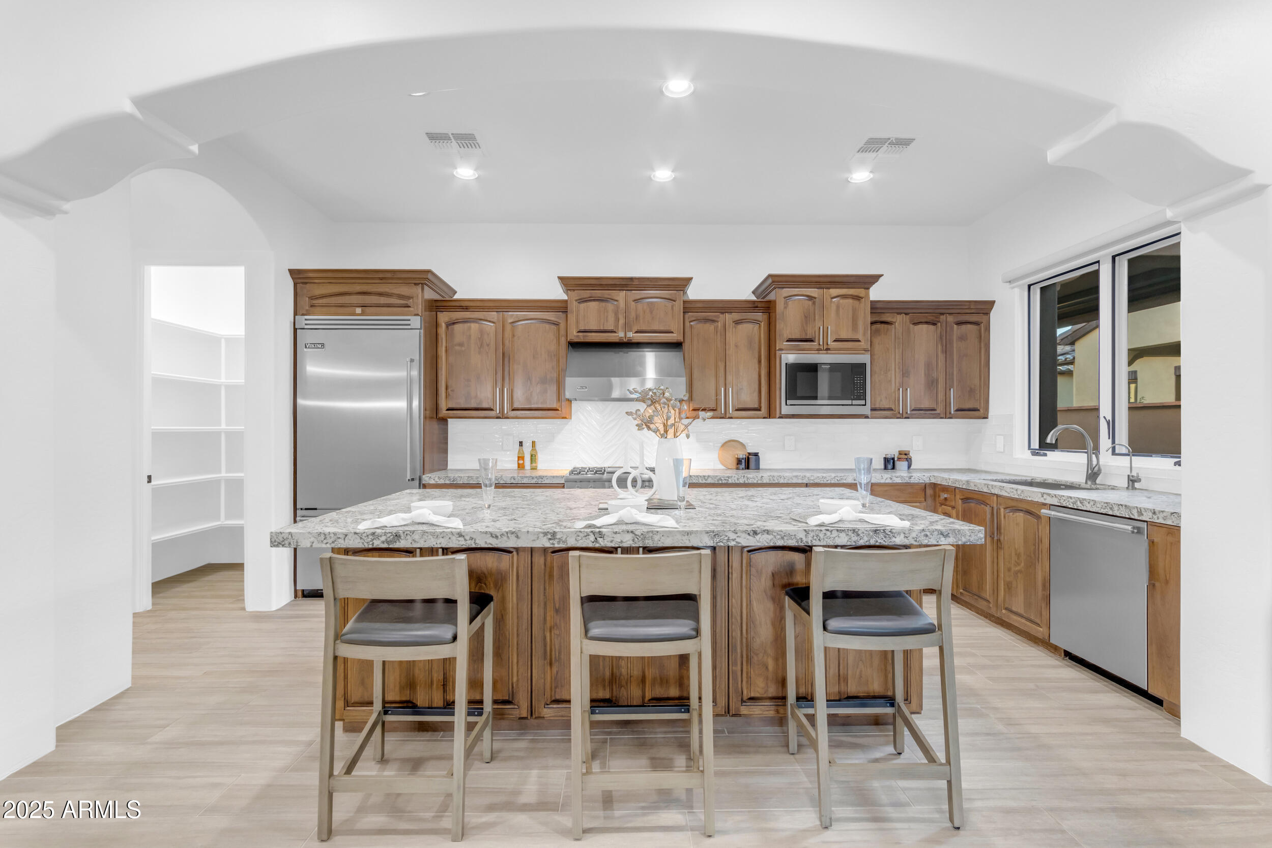 3248 S GOLDEN BARREL Court