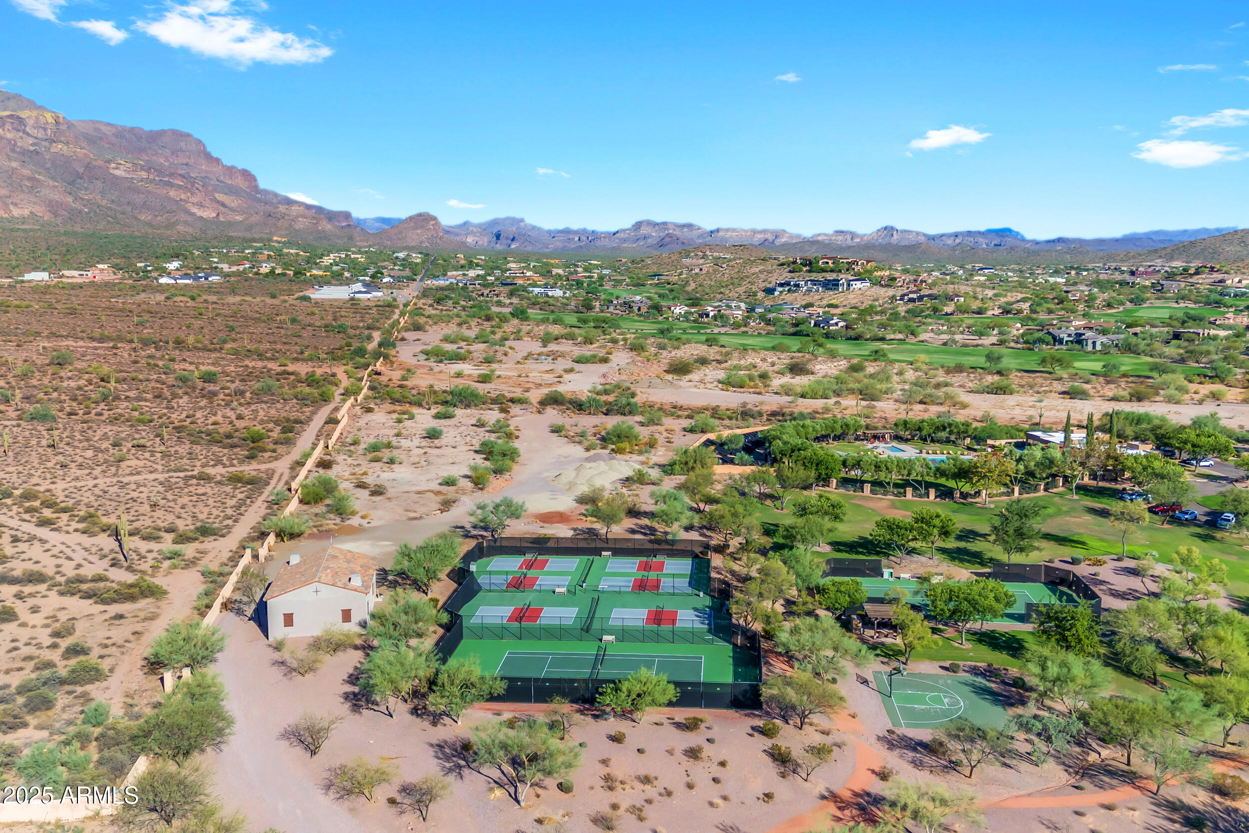 3248 S GOLDEN BARREL Court